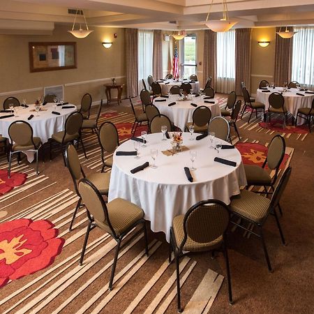 Hilton Garden Inn Вустер Екстер'єр фото