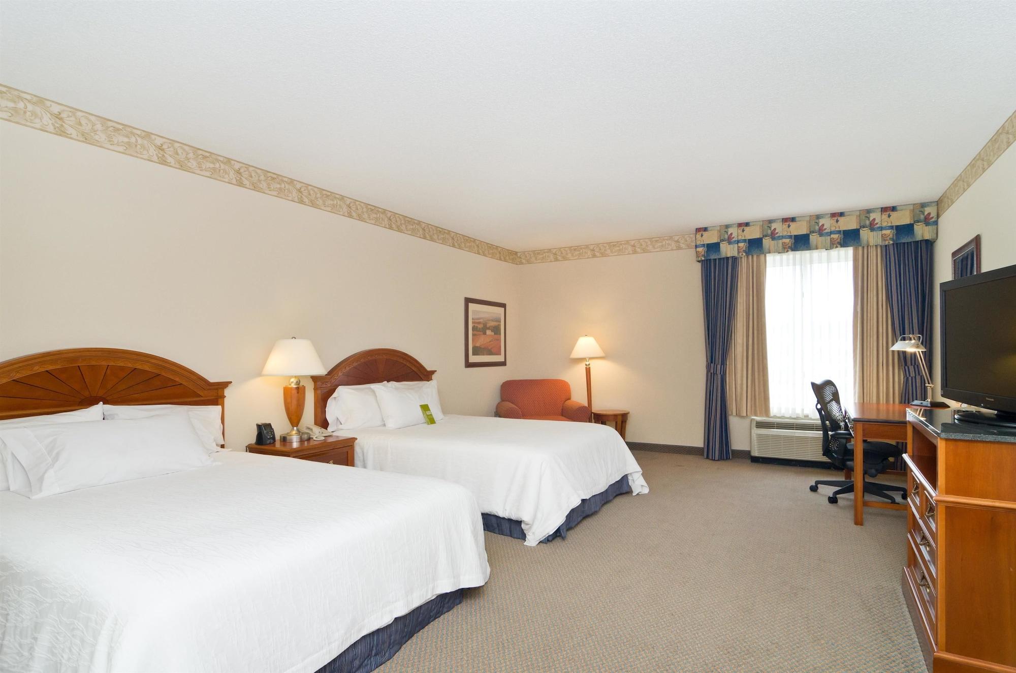 Hilton Garden Inn Вустер Екстер'єр фото