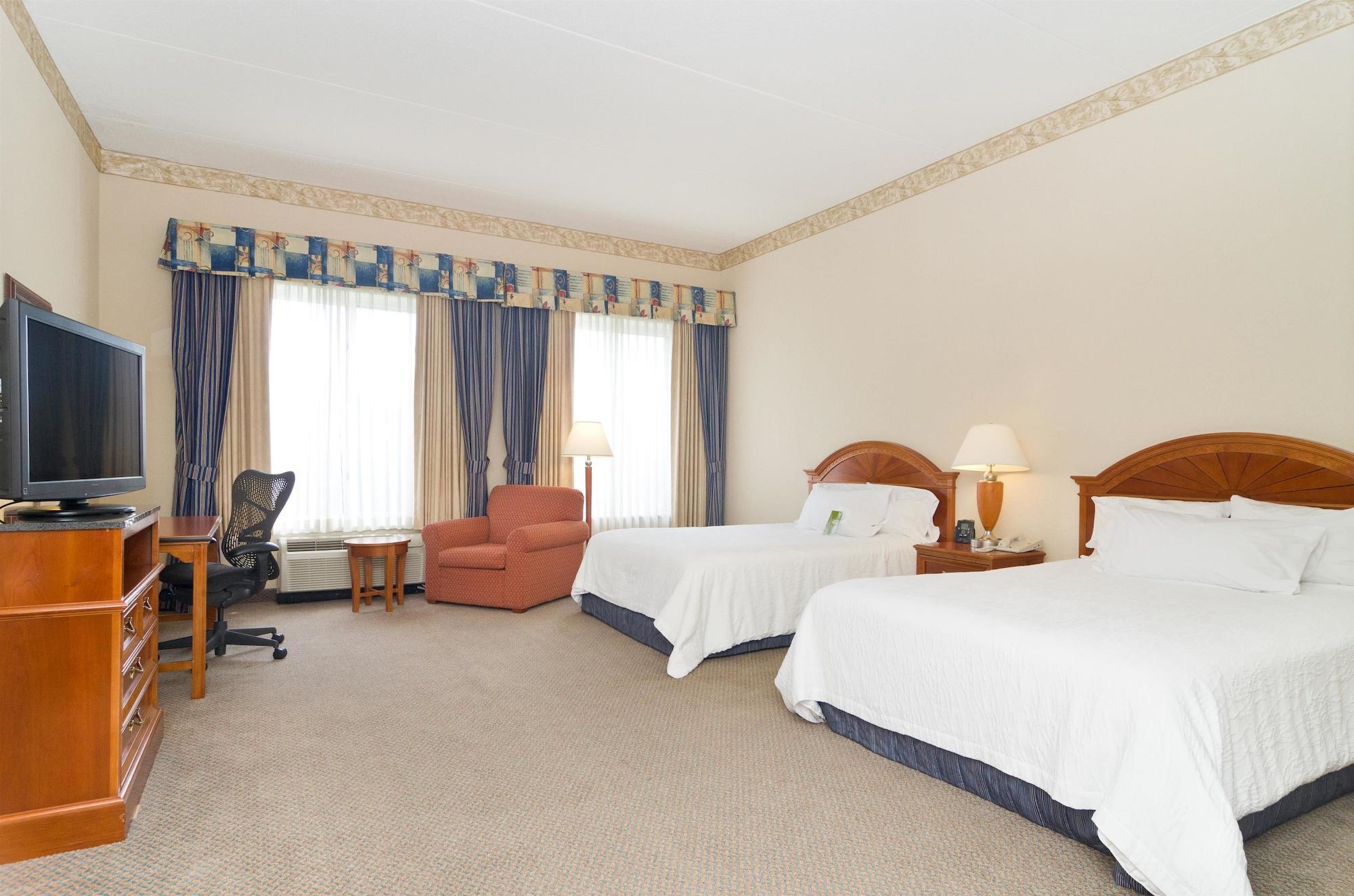 Hilton Garden Inn Вустер Екстер'єр фото