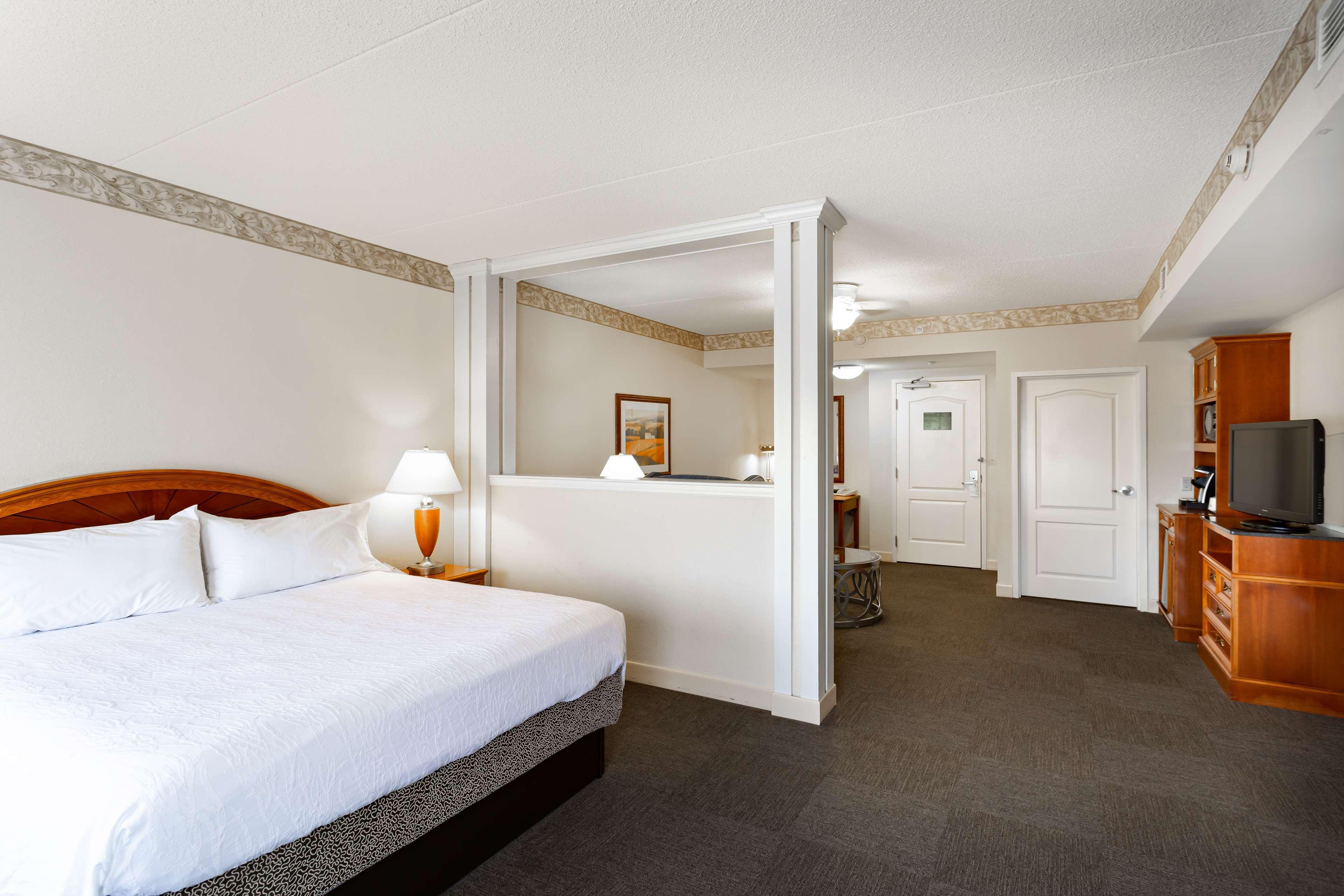 Hilton Garden Inn Вустер Екстер'єр фото