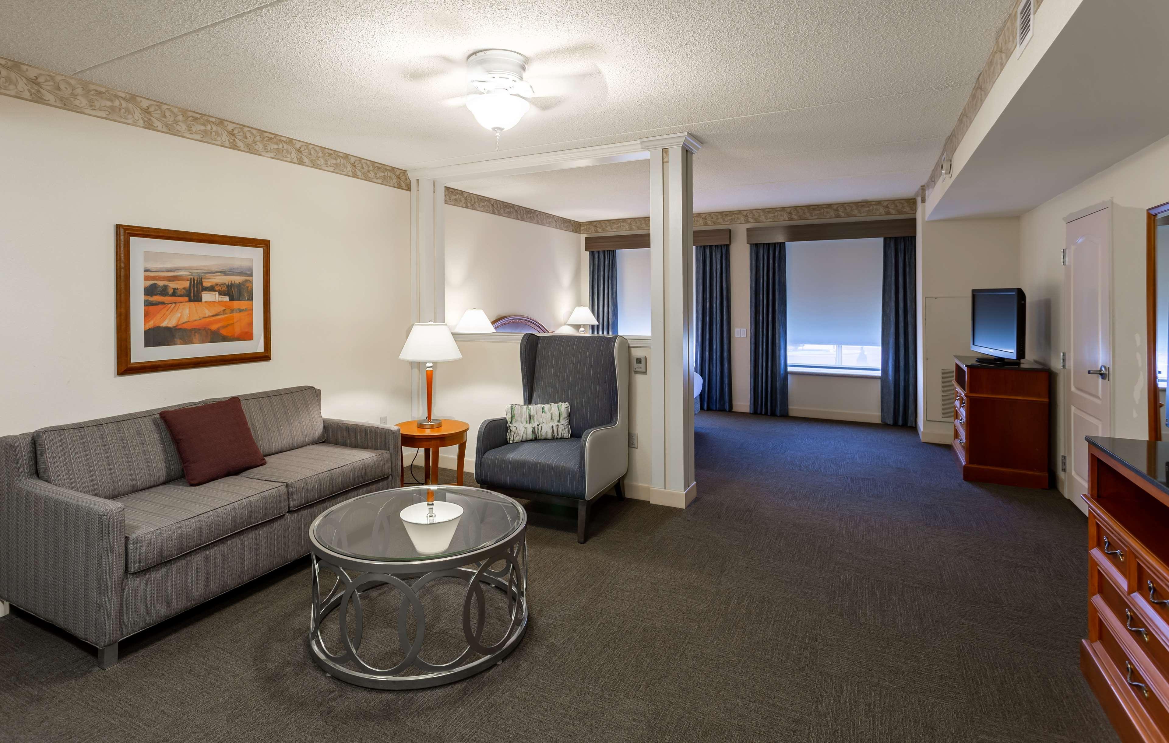 Hilton Garden Inn Вустер Екстер'єр фото