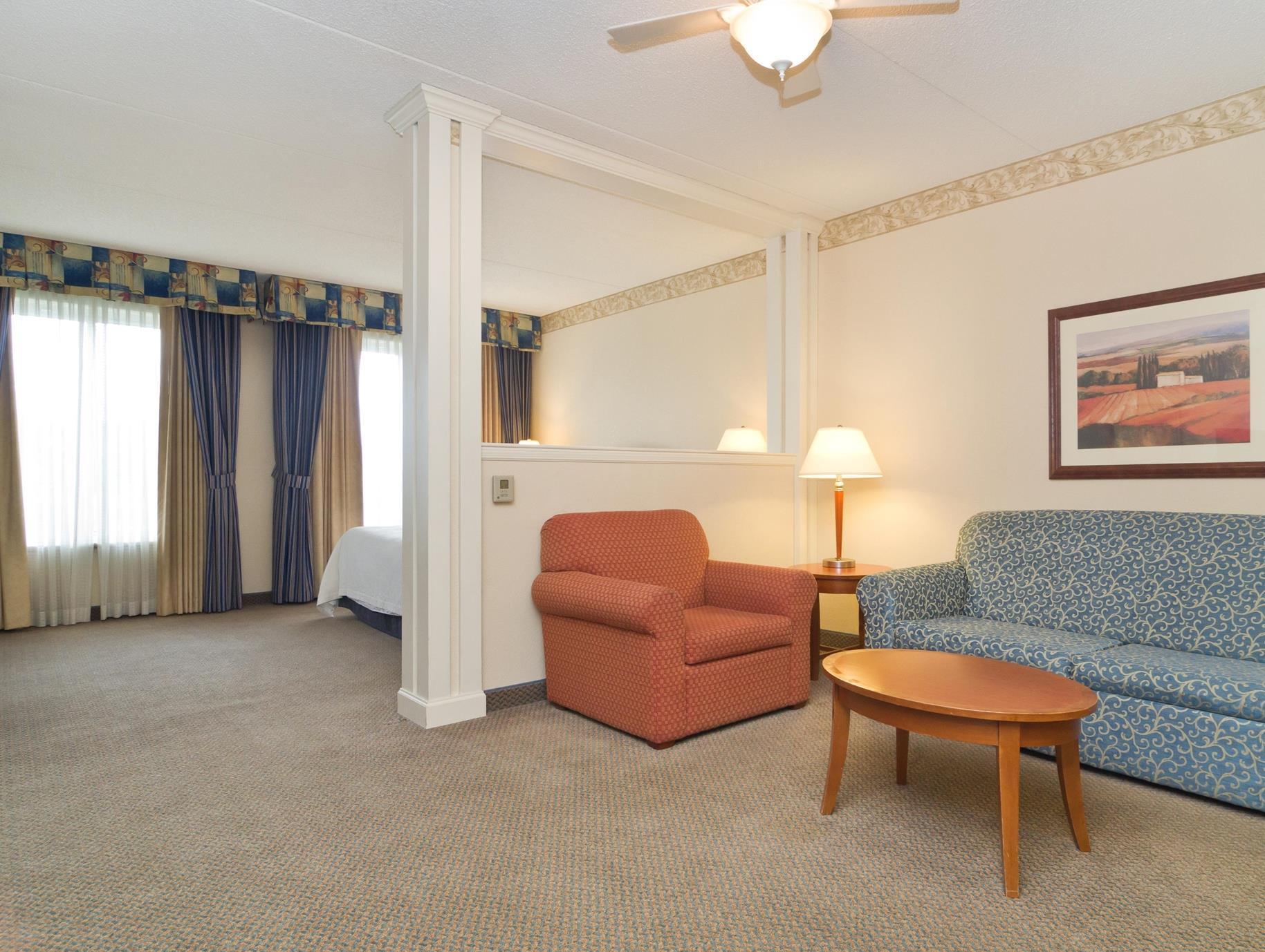 Hilton Garden Inn Вустер Екстер'єр фото