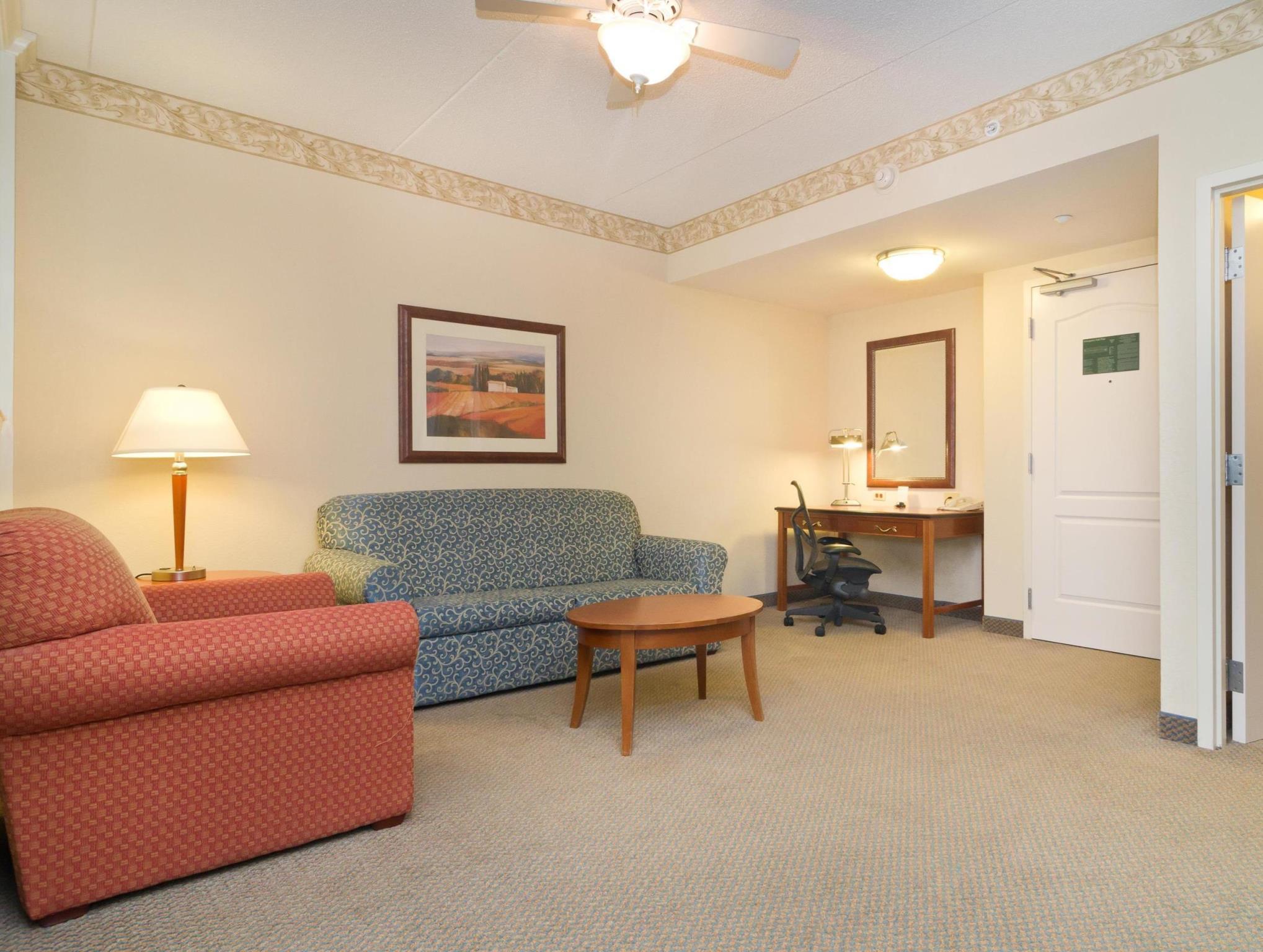 Hilton Garden Inn Вустер Екстер'єр фото