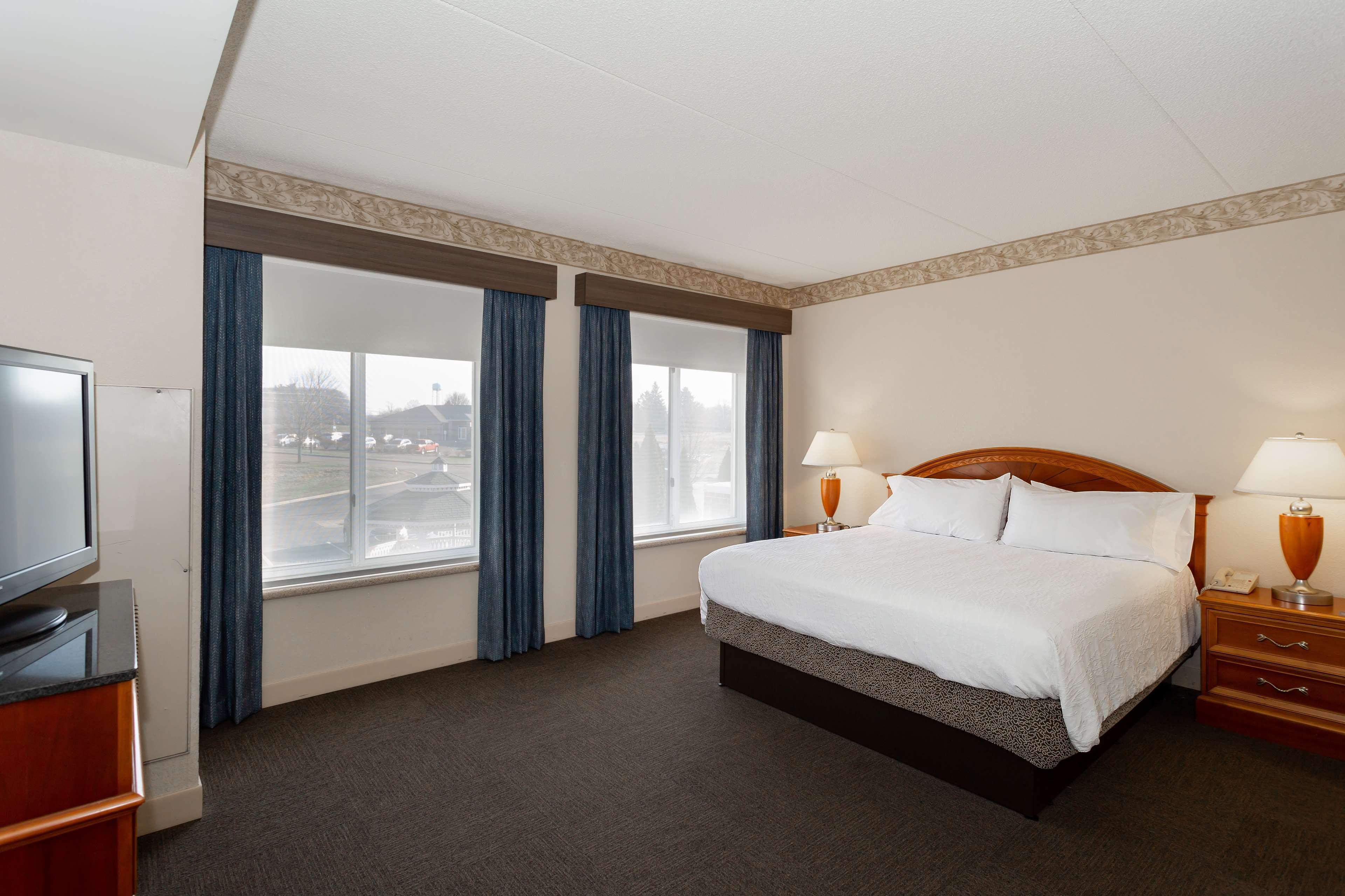 Hilton Garden Inn Вустер Екстер'єр фото