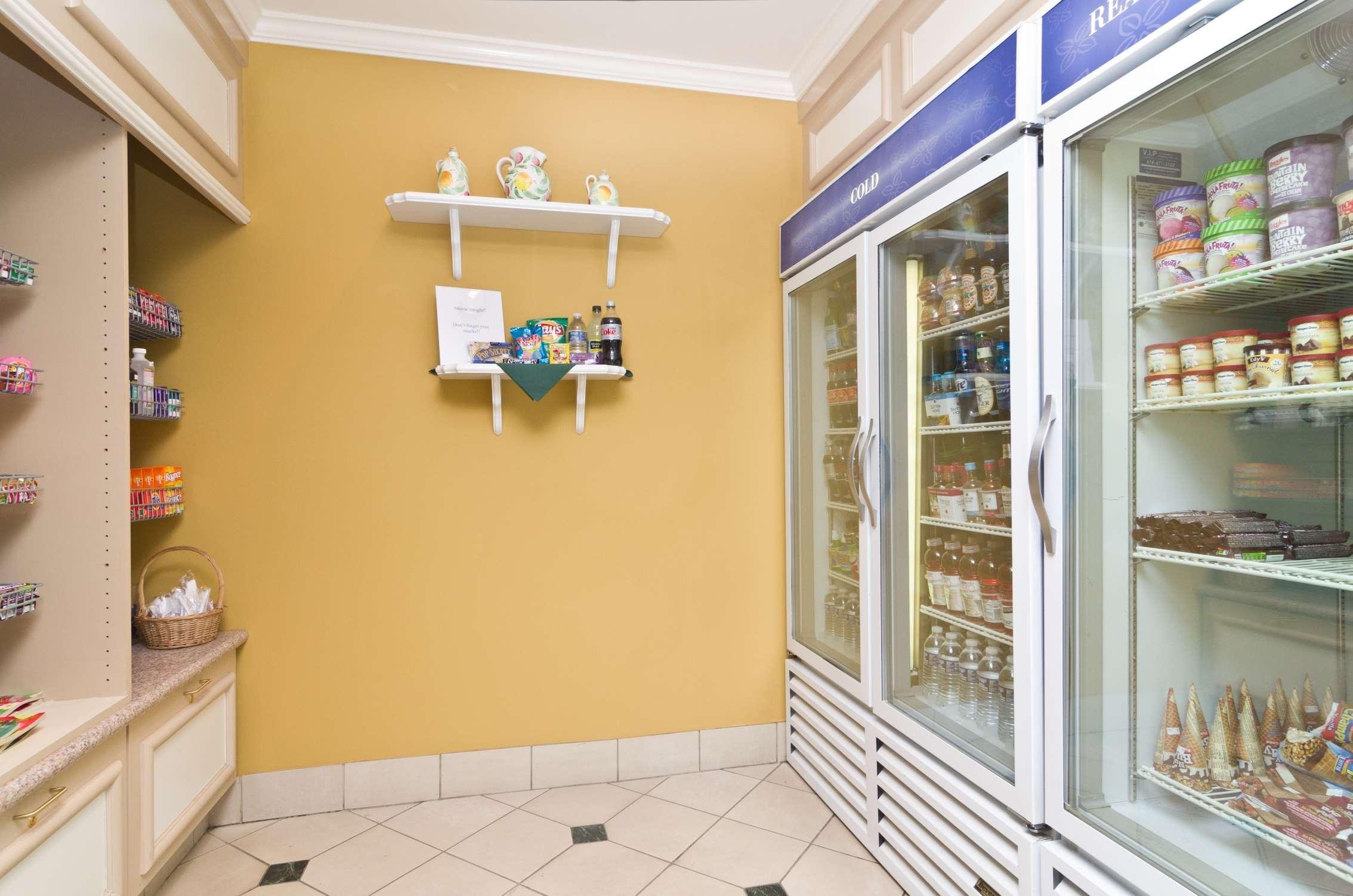Hilton Garden Inn Вустер Екстер'єр фото
