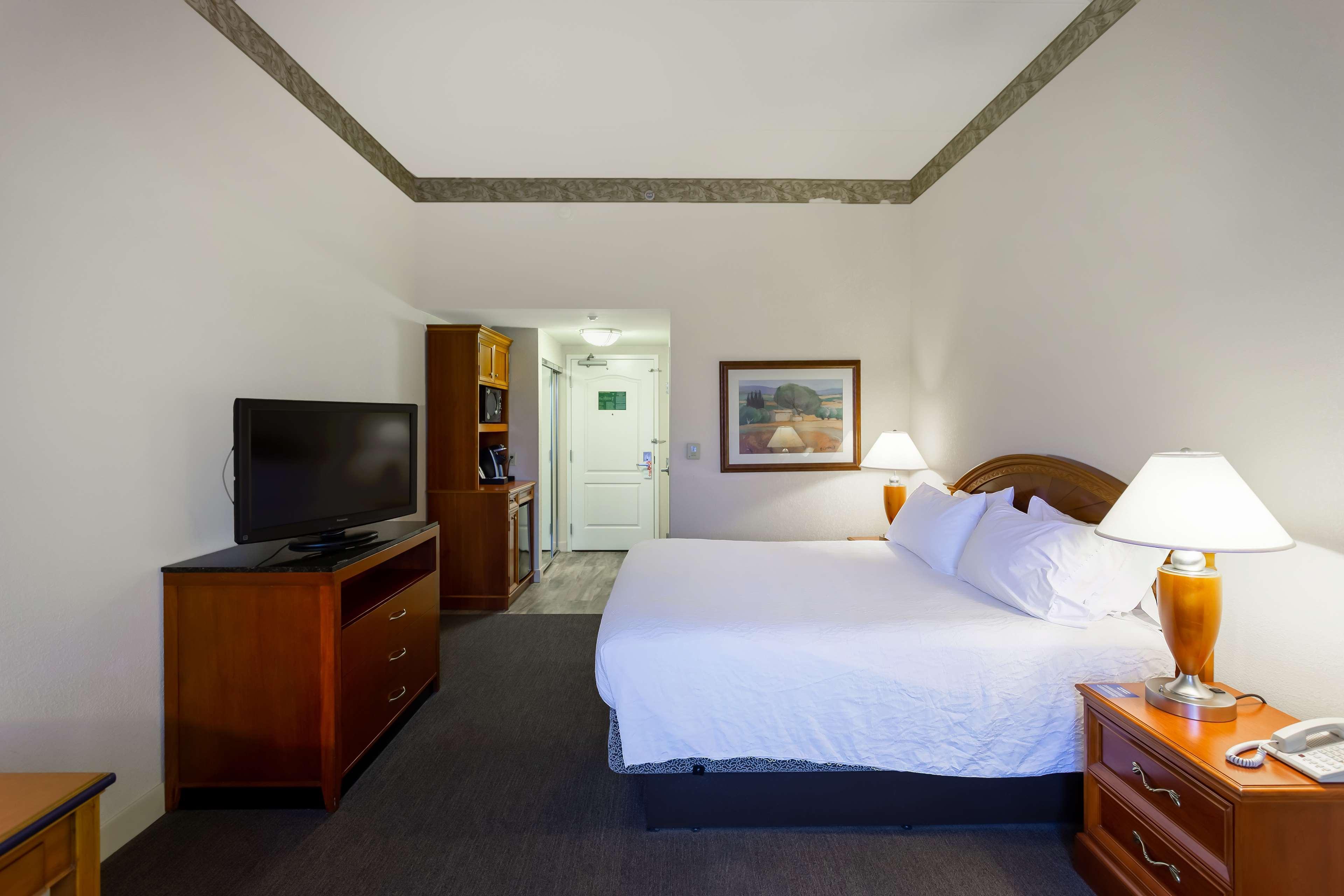 Hilton Garden Inn Вустер Екстер'єр фото
